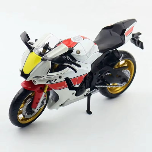 Yamaha YZF-R1M 1:12 Diecast Model
